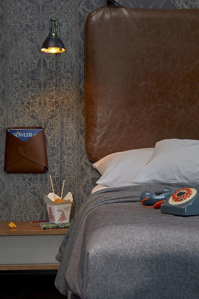 Moxy Minneapolis Uptown Экстерьер фото