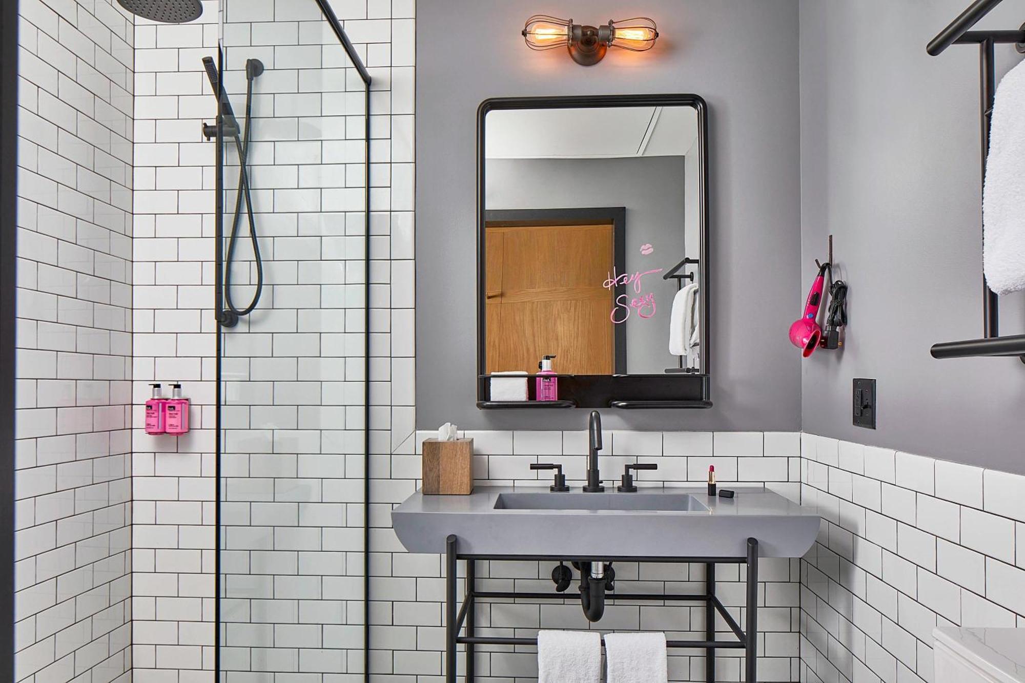 Moxy Minneapolis Uptown Экстерьер фото