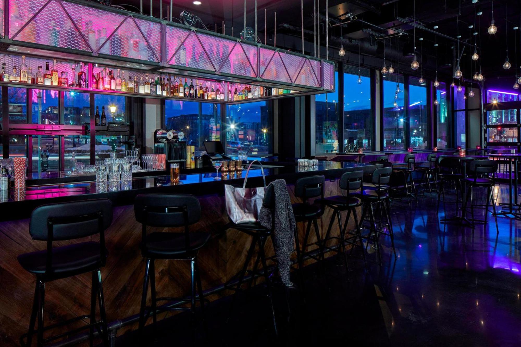 Moxy Minneapolis Uptown Экстерьер фото