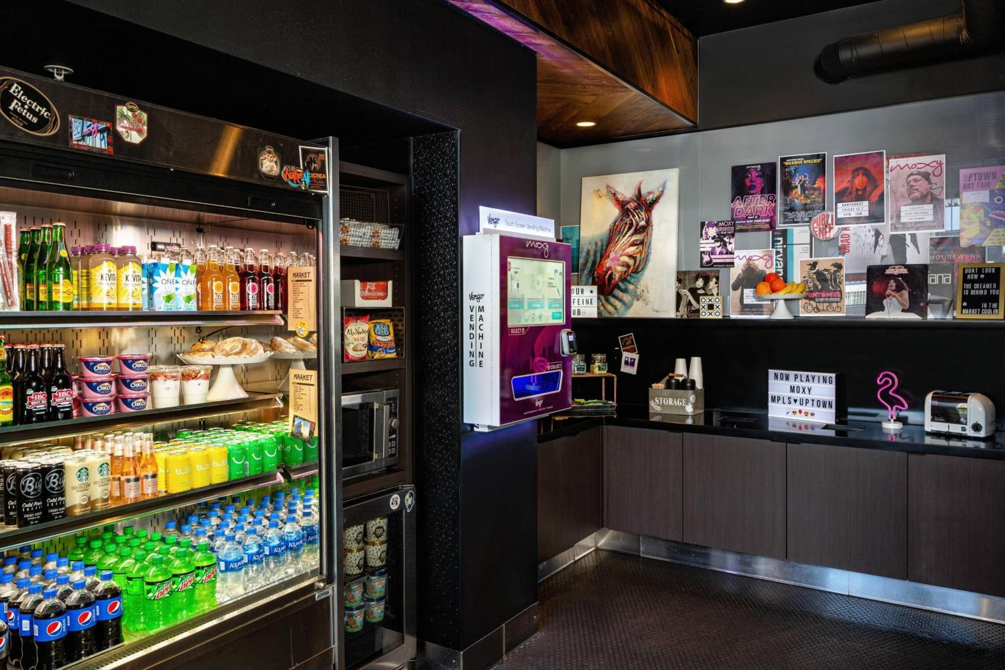 Moxy Minneapolis Uptown Экстерьер фото