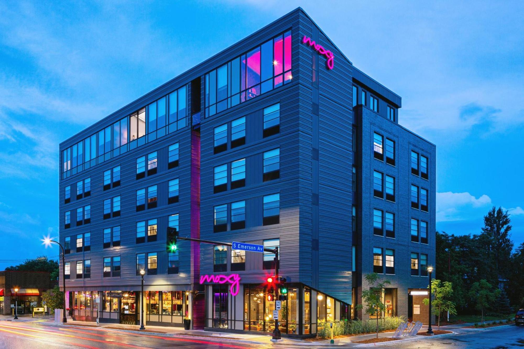 Moxy Minneapolis Uptown Экстерьер фото